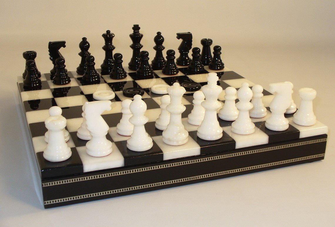 13.5 inch Alabaster Chess/Checkers Chest Chess Set with Wood Frame (Black/White)